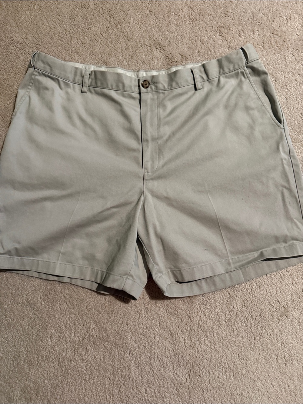 L.L. Bean Men's Flat-Front Shorts in Light Beige